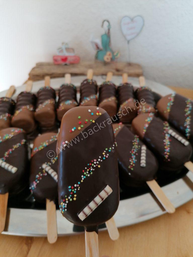 Cakesicles (am Stiel gebackene Kuchen) Backen mit Ingrid